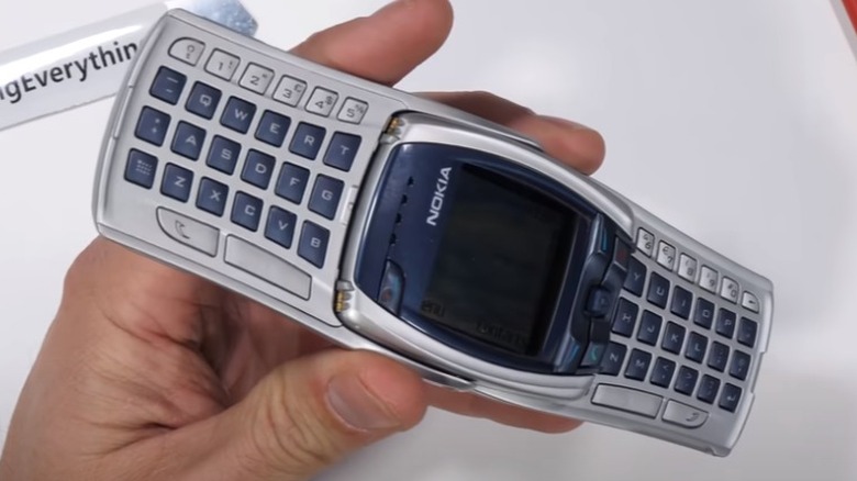 Nokia 6810