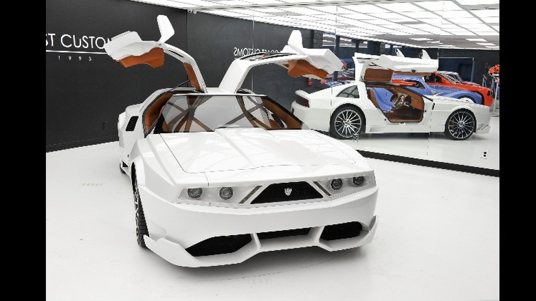 Will.i.am custom Delorean