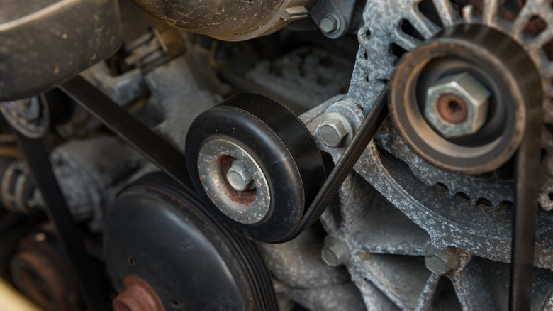 Close up an engine's drive belt