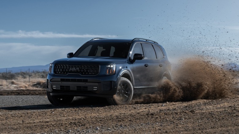 A 2025 blue Kia Telluride