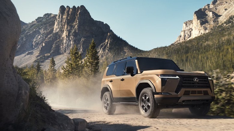 A 2025 Lexus GX