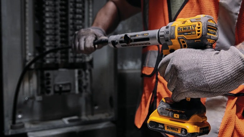 the DeWalt cable stripper in action