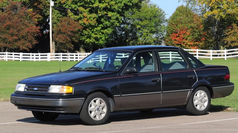 1988 Ford Tempo front 3/4 view