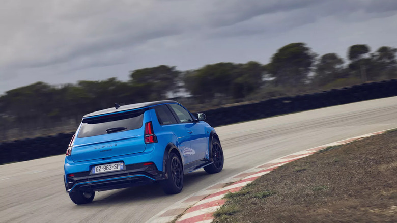 2025 Alpine A290 rear 3/4 view dynamic shot