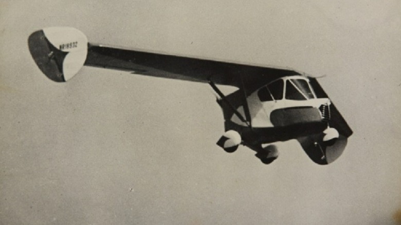 Waterman Aerobile flying