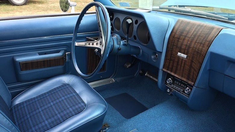 AMC Javelin interior