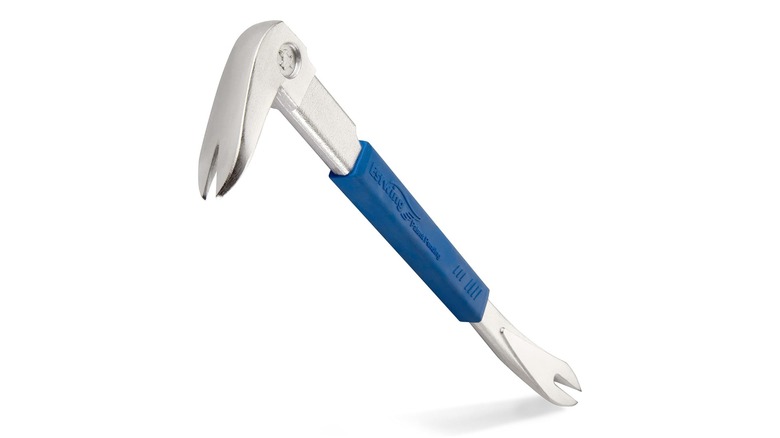 An Estwing cat's paw prybar on a white background