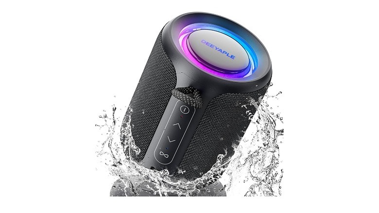 A Deeyaple speaker surrounded by water splashes, against a white background.