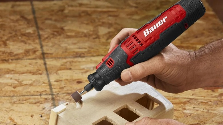 Bauer 8V Cordless Variable Speed Rotary Tool Kit