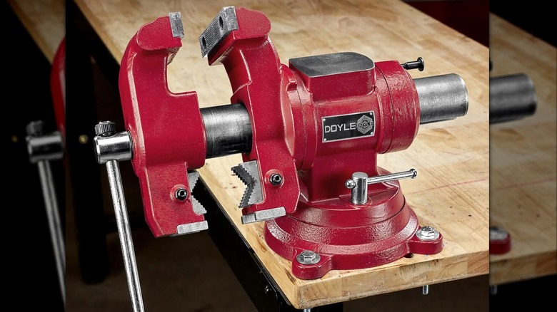 Doyle 5-Inch Multipurpose Vise with Anvil