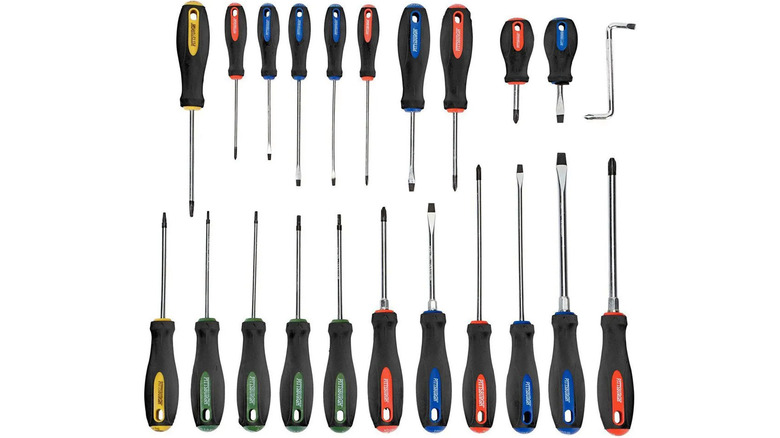 A 22-piece set of Pittsburgh screwdrivers laid out next to each other.