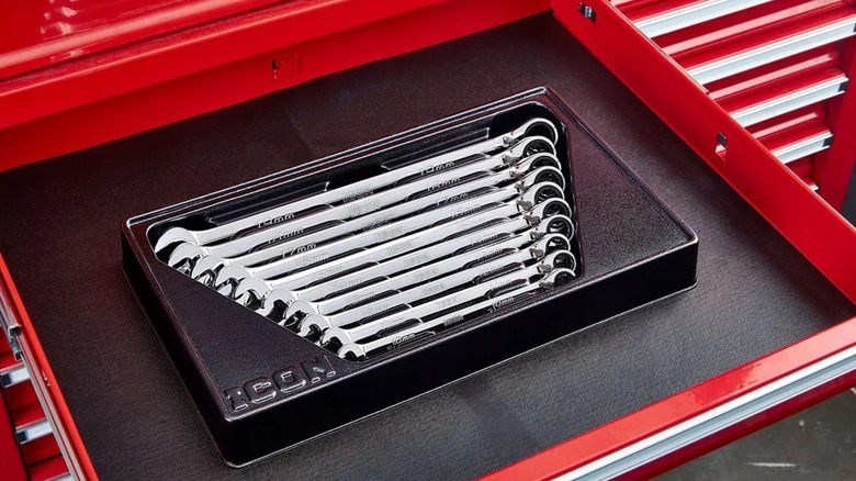 Icon ratcheting wrenches in a roll cab drawer