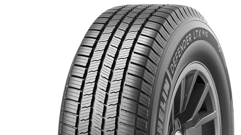 Close up image of the Michelin Defender LTX M/S tire