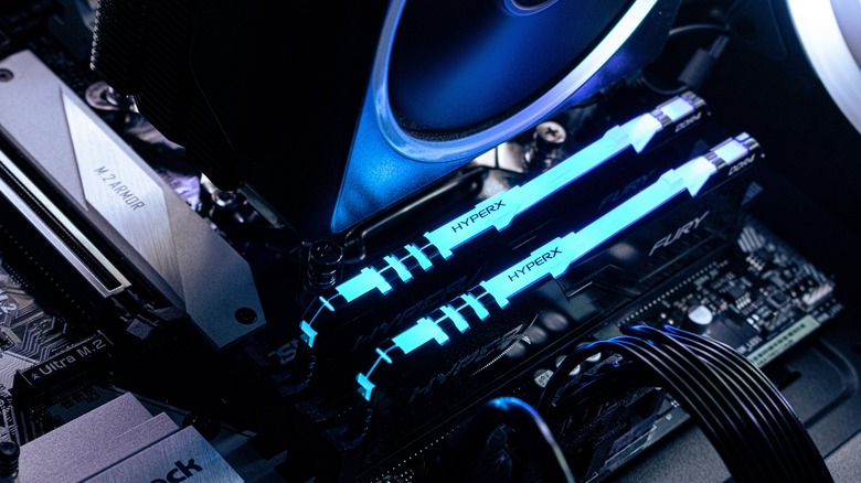 closeup of hyperx fury ram