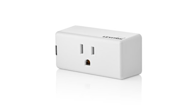 Leviton mini smart plug