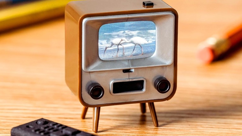 A TinyCircuits TinyTV 2 mini gadget.
