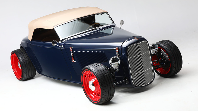 Factory Five '33 Hot Rod studio shot