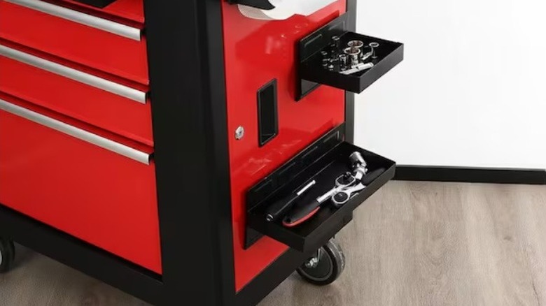 four-piece magnetic tray set