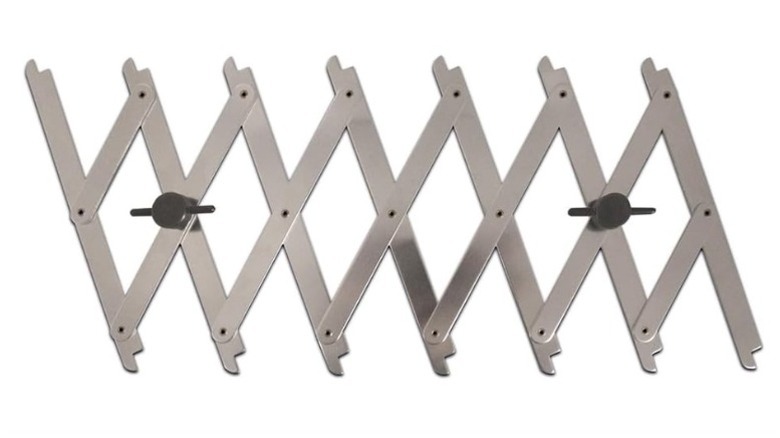 Silver equidistant measuring tool