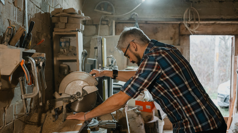 cutting with a miter saw