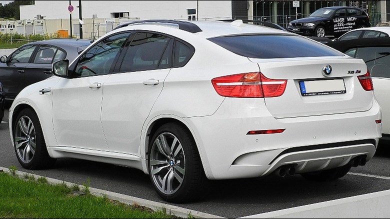 White 2000 BMW X5 Le Mans Concept