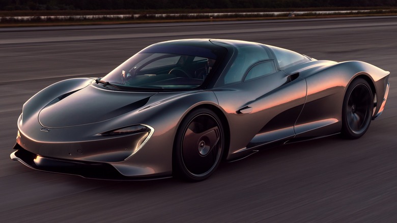 McLaren Speedtail at speed