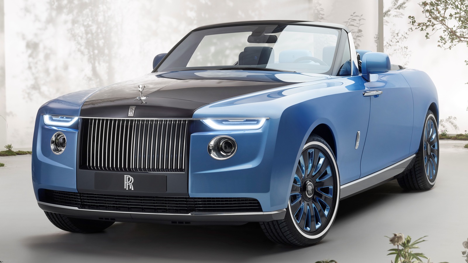 Rolls-Royce Unveils The All-New Phantom, Looks To Become The Most