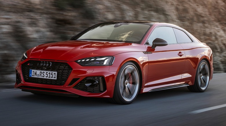 Audi RS 5 Coupe Red