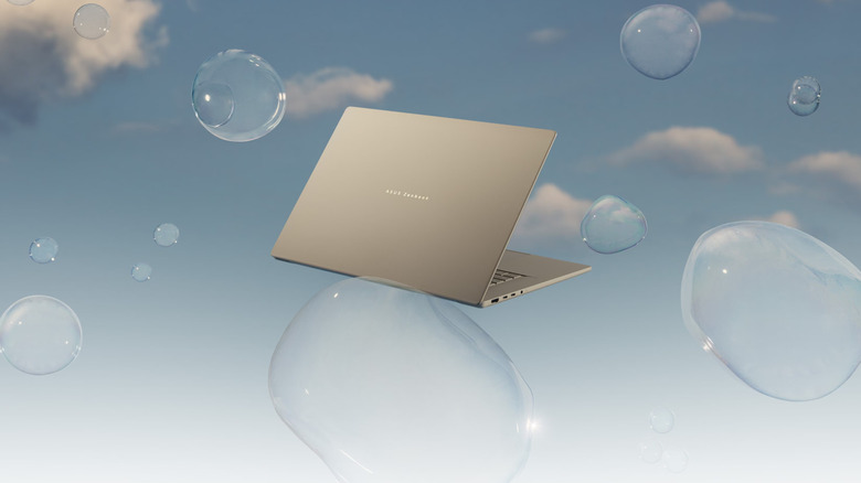 Asus Zenbook A16 in gold