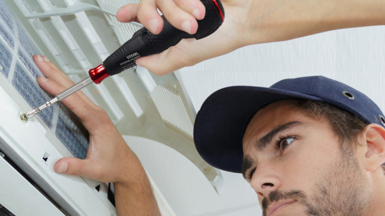 Installing screws with ball-end screwdriver