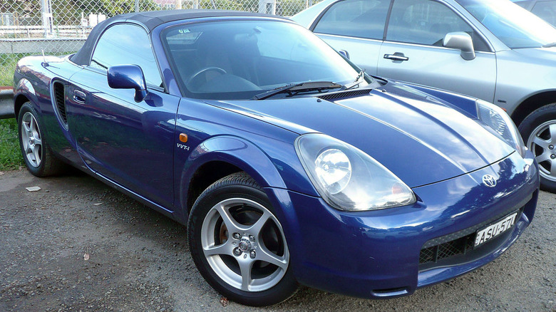 Blue third gen Toyota MR2 Spyder front 3/4