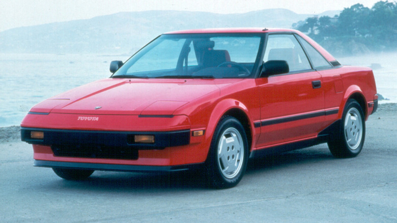First-gen red Toyota MR2 front 3/4