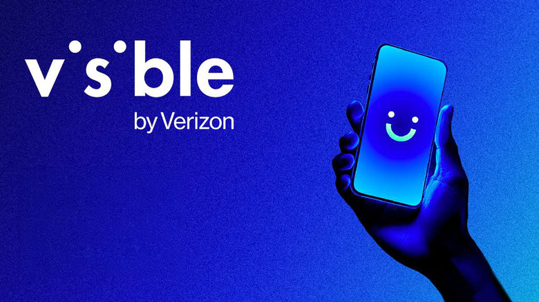 Someone holding a phone with the Visible by Verizon logo