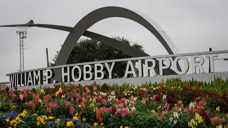 Wiliam P. Hobby Airport signage at the entrance