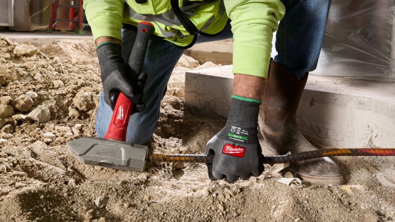 using Milwaukee gloves on jobsite