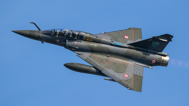 Dassault Mirage 2000 in the middle of a takeoff