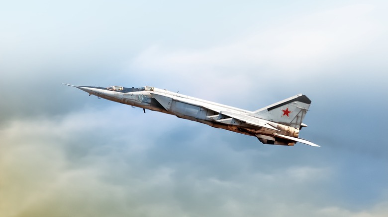 MiG-25 Foxbat midflight