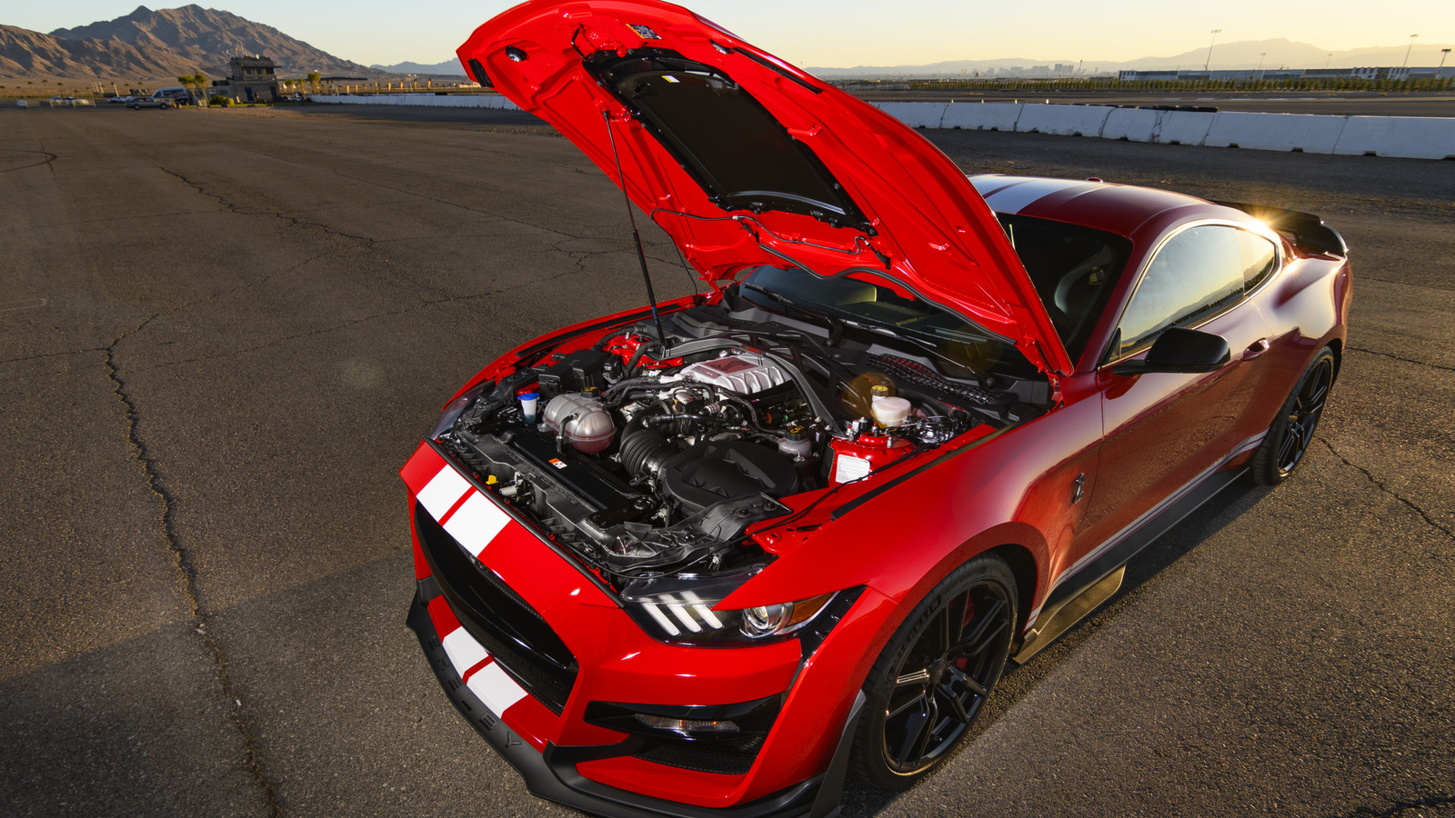12 Of The Greatest Ford V8 Engines Ever Made – SlashGear