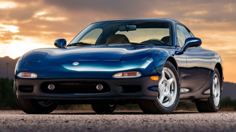 Mazda RX-7 FD at sunset