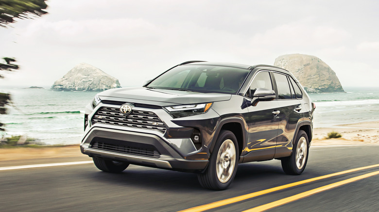 2025 Toyota RAV4 front 3/4 view