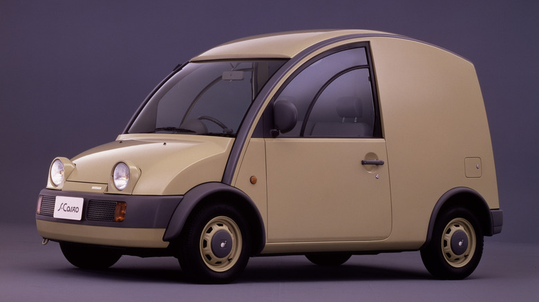 Nissan S-Cargo in olive colorway