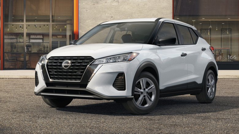Nissan Kicks Play in the city