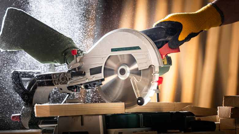 Circular saw cutting wood