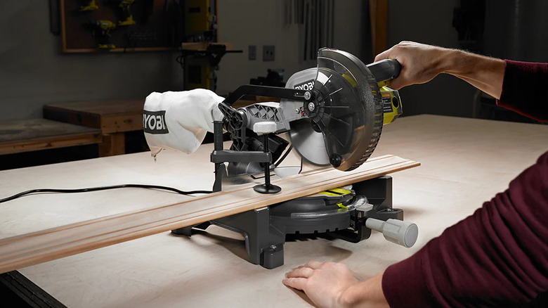 Ryobi Corded Compound Miter Saw
