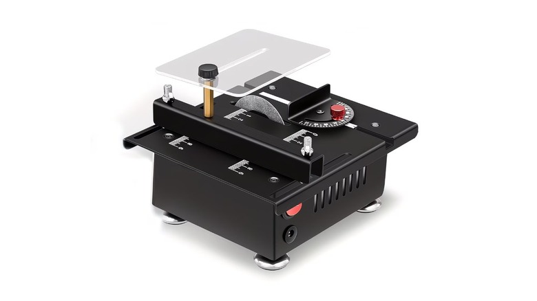 Miniature table saw