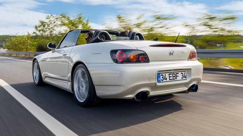 Honda S2000 in white