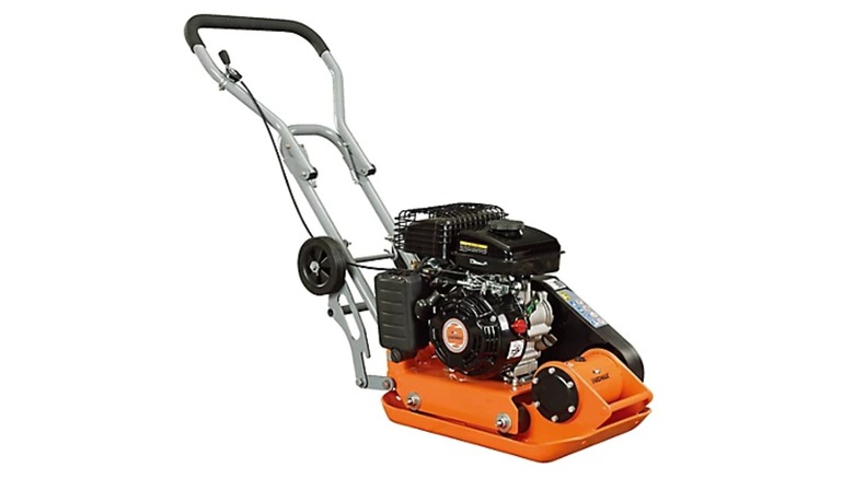 YardMax 2.5 Horsepower Recoil Plate Compactor