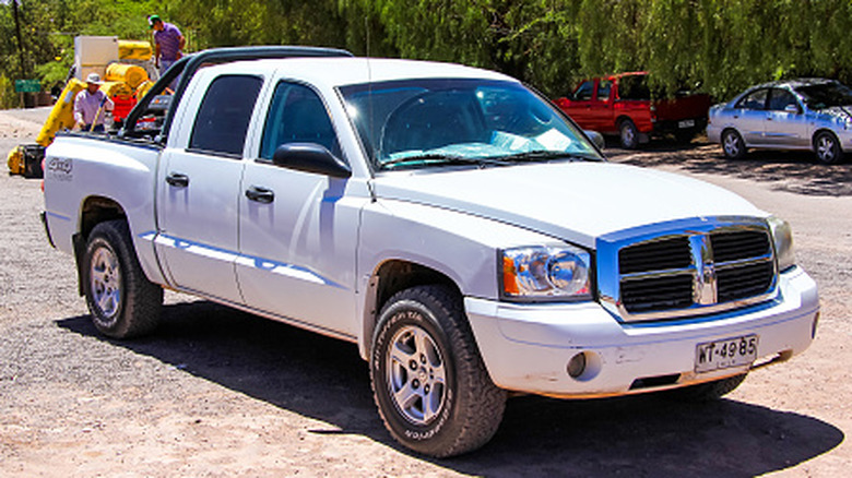 white Dodge Dakota