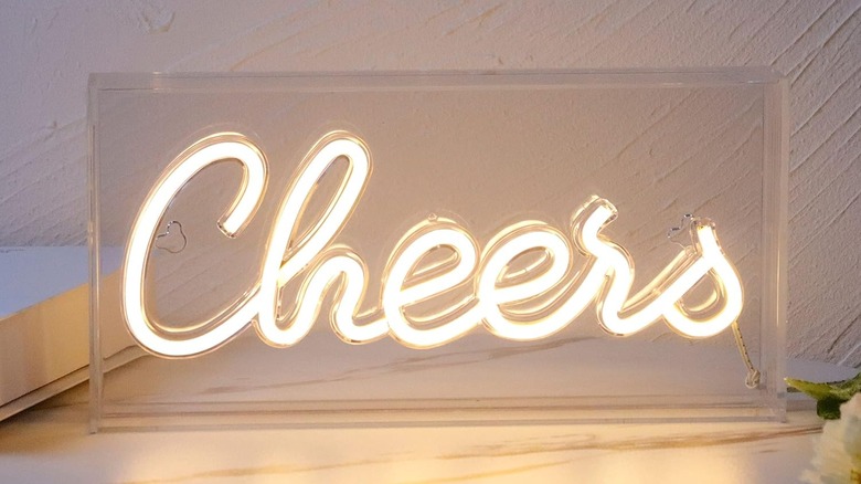 Heliwey Cheers bar sign