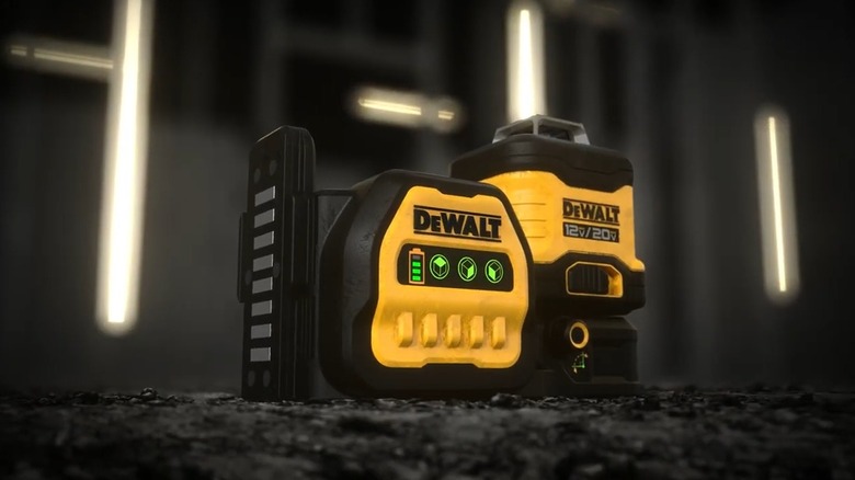 DeWalt green line laser on ground